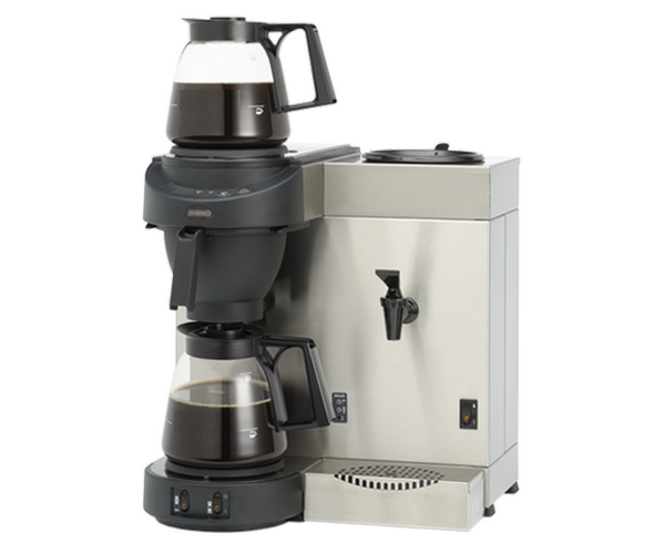 Cafetiere avec distributeur d'eau chaude